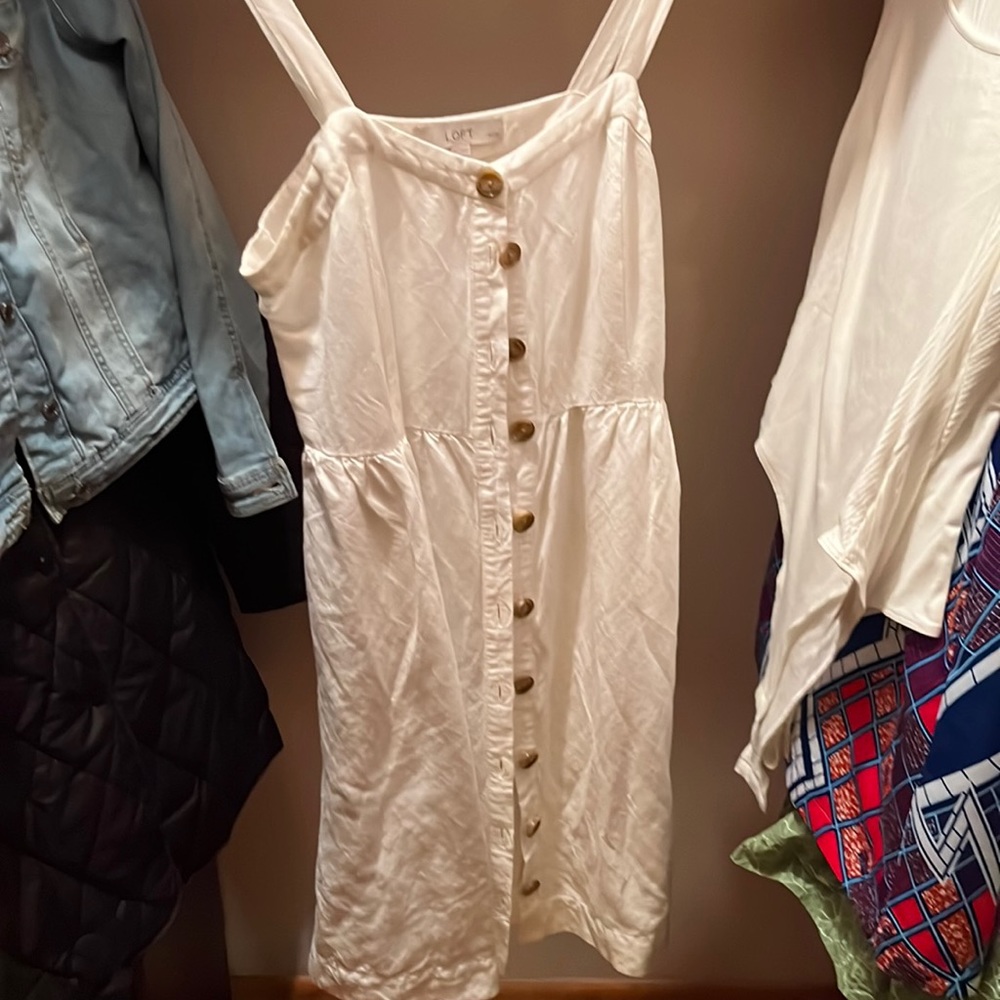 White loft summer dress bottom up the front with pockets